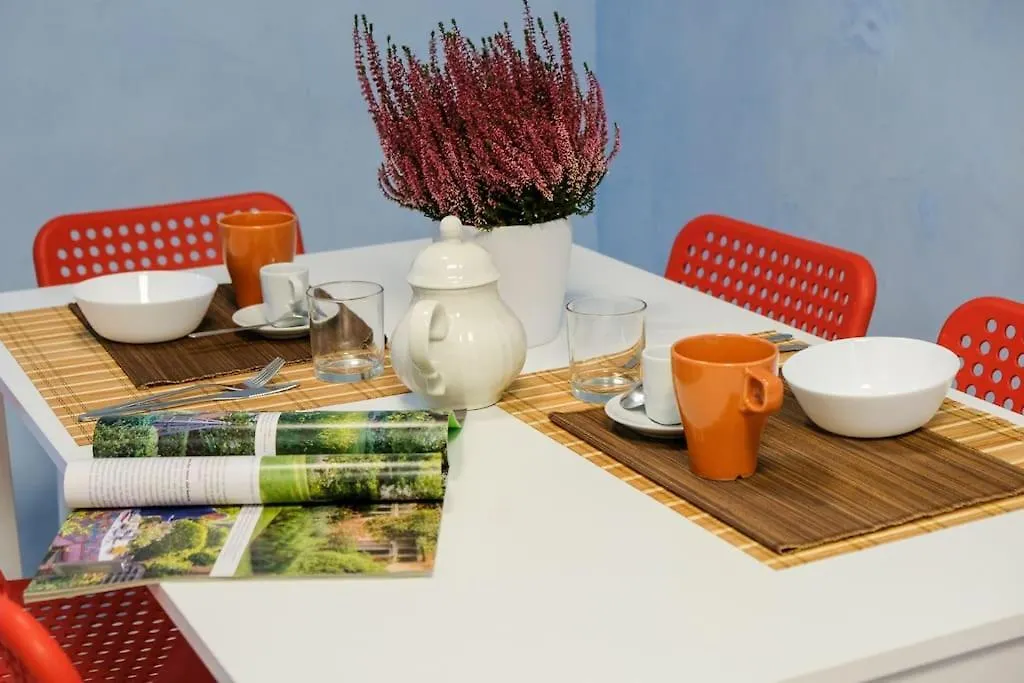 Seneca Apartment Milan